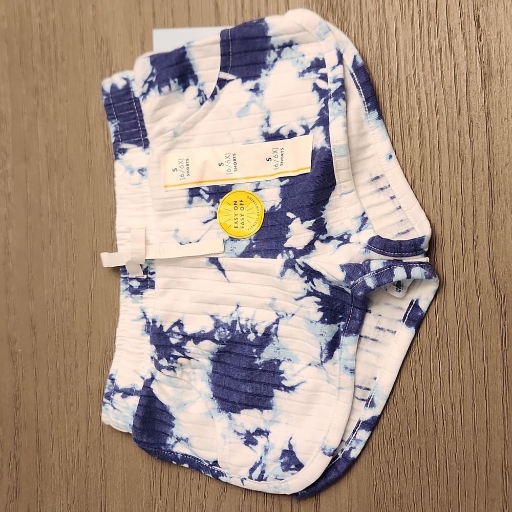 Cat & Jack girls shorts